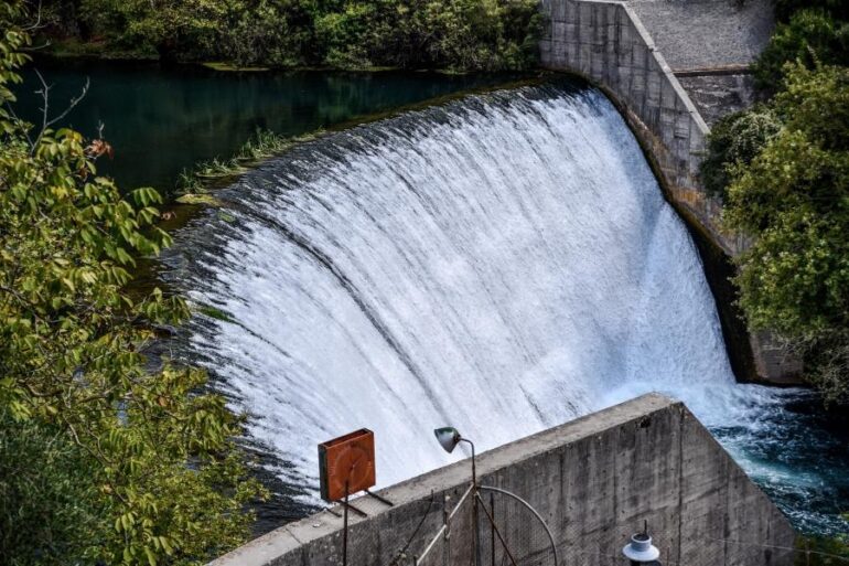 Υδροηλεκτρικά: Ιστορικά χαμηλά αποθέματα σε Ελλάδα, Βουλγαρία και Αλβανία