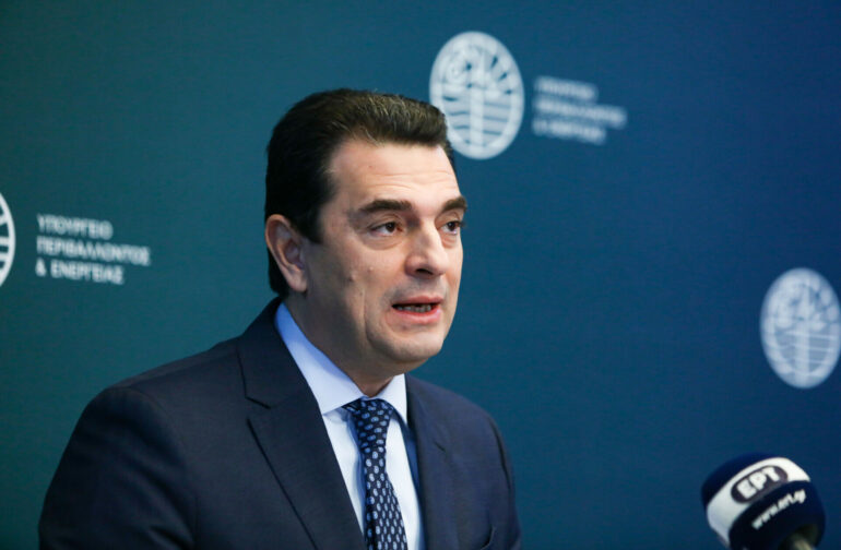 Σκρέκας: Πήραμε βαριά μέτρα για την ακρίβεια – Θα φέρουν αποτέλεσμα