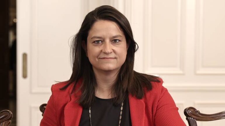 Ξεκινά ο διάλογος για τις συλλογικές διαπραγματεύσεις – Επιστολή Κεραμέως στους κοινωνικούς εταίρους