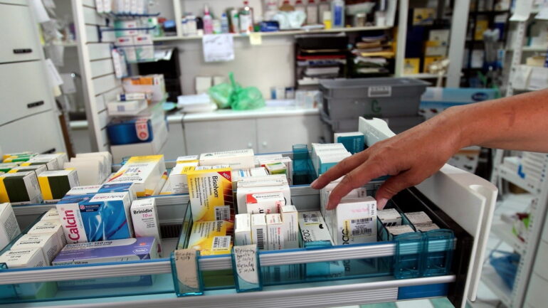 Ξεκινά η κατ’ οίκον διανομή φαρμάκων υψηλού κόστους από τον ΕΟΠΥΥ