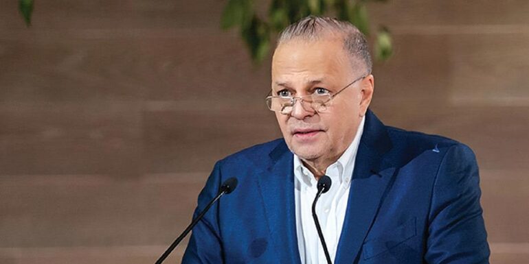 Ευάγγελος Μυτιληναίος: Η επιβολή δασμών επιβαρύνει καταναλωτές και επιχειρήσεις