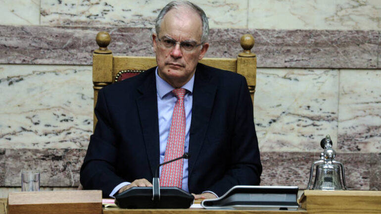 Μήνυμα… επιβίωσης η επιλογή Τασούλα για Πρόεδρο της Δημοκρατίας