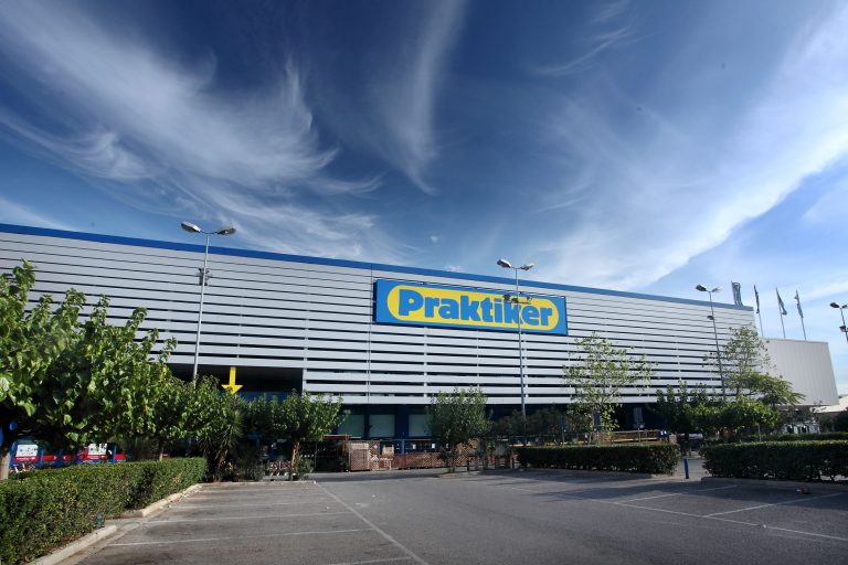 Στην Paval Holding περνά η Praktiker Hellas