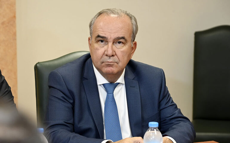 Παπαθανάσης: Ενίσχυση της επιχειρηματικότητας σε νησιά με έως 3.100 κατοίκους