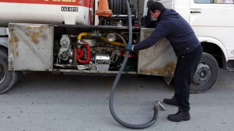 Επίδομα θέρμανσης 2025–2026: Πάνω από 540.000 αιτήσεις σε μία εβδομάδα – Πότε μπαίνει η πρώτη δόση