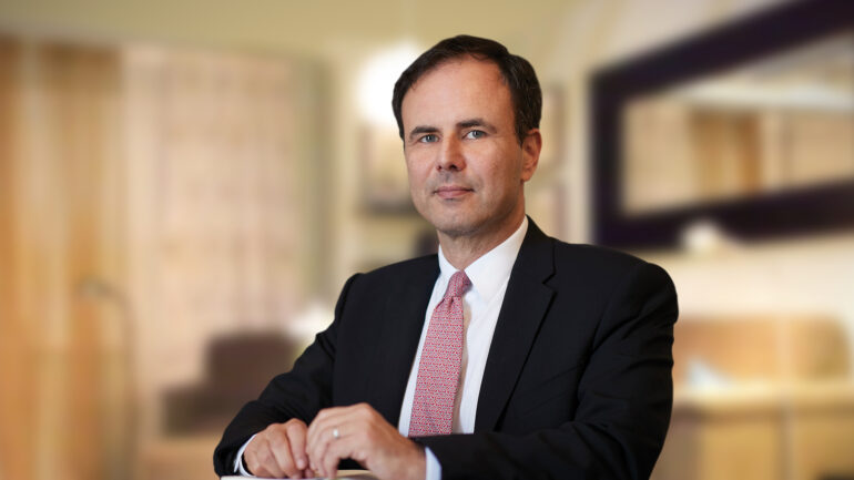 Αλέξης Πατέλης: Παρεμβάσεις για τη στέγαση με έμφαση στα κλειστά ακίνητα