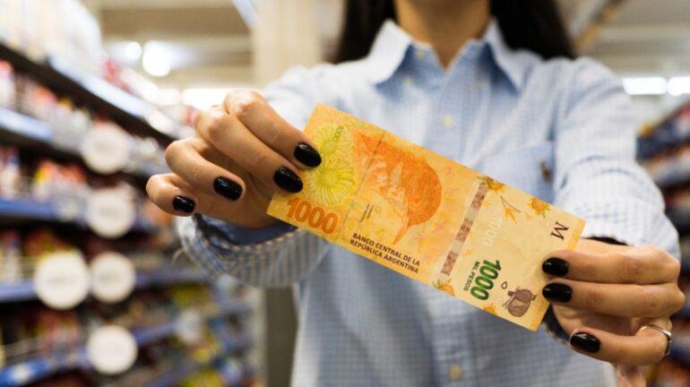 Δραματική η κατάσταση με την εκτόξευση του πληθωρισμού στην Αργεντινή