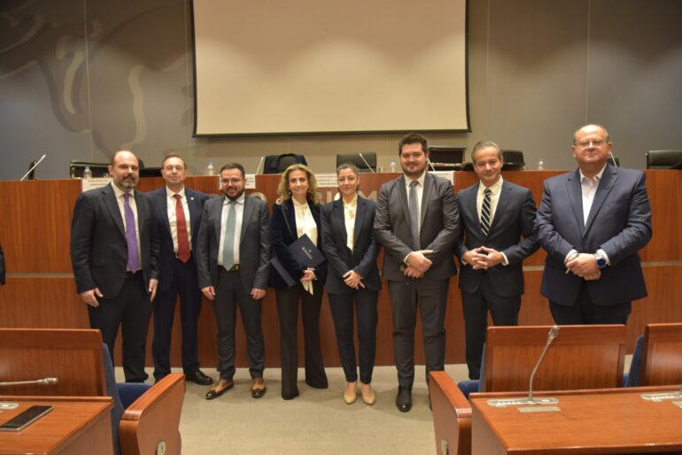 Υπουργείο Ανάπτυξης, ΣΕΒ, ΕΒΕΑ, ΕΣΑ: Πρωτοβουλία ενημέρωσης των επιχειρήσεων για το σωστό τρόπο επικοινωνίας μείωσης των τιμών