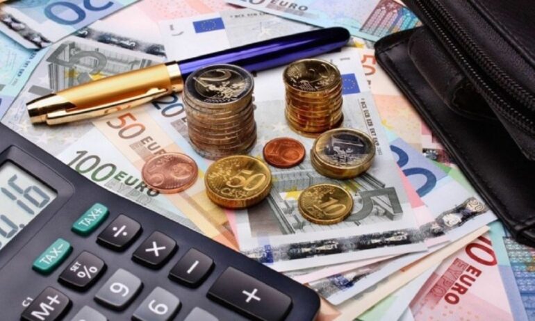 ΑΑΔΕ: Στα 7,2 δισ. ευρώ οι απλήρωτοι φόροι στο δεκάμηνο 2025