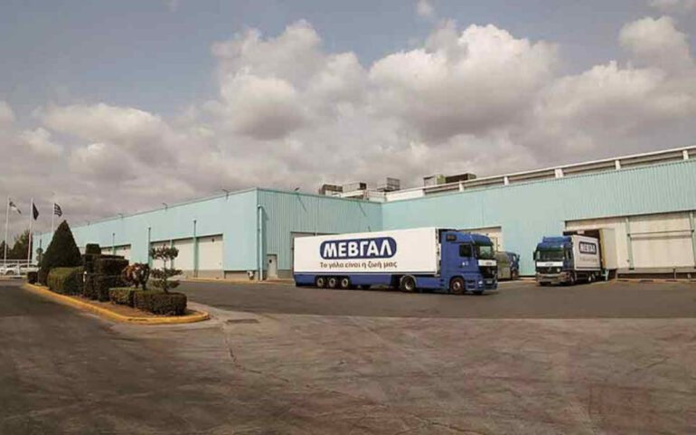 Η ΜΕΒΓΑΛ επενδύει €3,5 εκ. στην εκσυγχρονισμένη γραμμή εμφιάλωσης γάλακτος