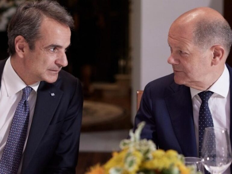 Συνάντηση Μητσοτάκη – Σολτς: Θα συζητήσουν θέματα οικονομίας, Μεταναστευτικού και Μεσανατολικό