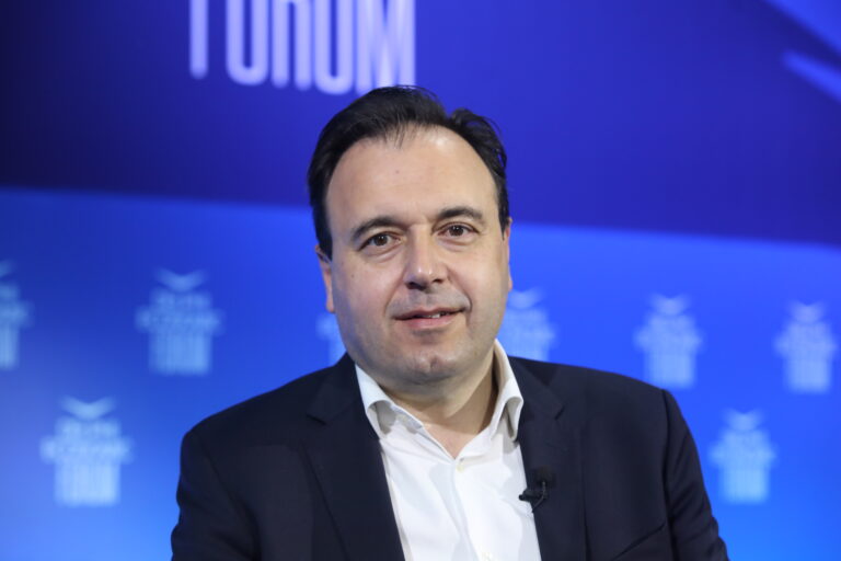 Δημήτρης Παπαστεργίου: Σύντομα ο πολίτης θα μπορεί να διεκπεραιώνει τις δουλειές του χωρίς να χρειάζεται να προσκομίζει κάποιο έγγραφο