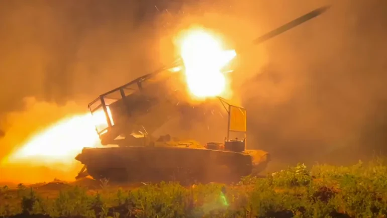 Ενέργεια: Οι πυραυλικές επιθέσεις «εκτινάσσουν» τις τιμές