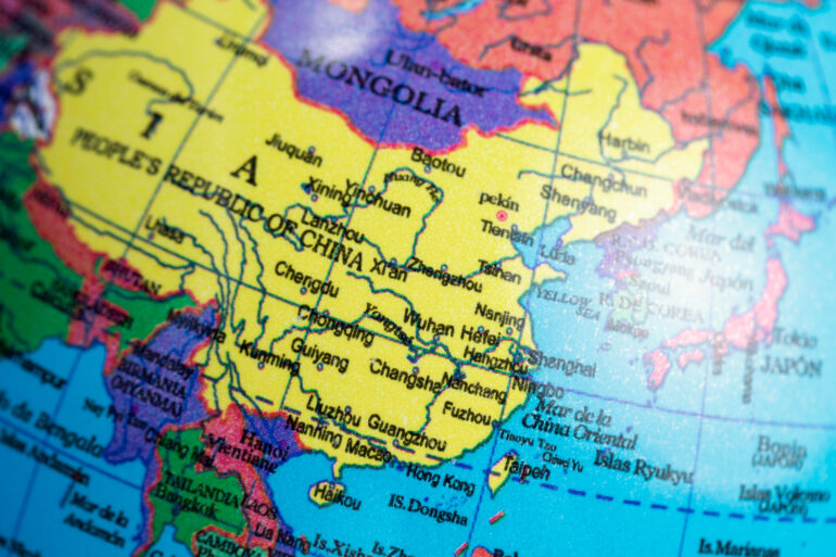 Κύμα αποχώρησης εταιριών από την Κίνα υπό τον φόβο δασμών Τραμπ