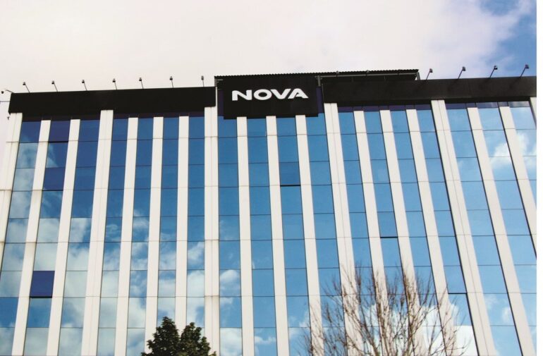 Γιατί είναι «σε αναμονή» η συμφωνία για τη Nova