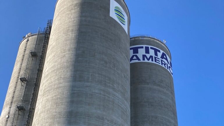 Titan America: Ξεκινά τη δημόσια εγγραφή στην Wall Street με στόχο αποτίμηση ως 3,3 δισ. δολάρια