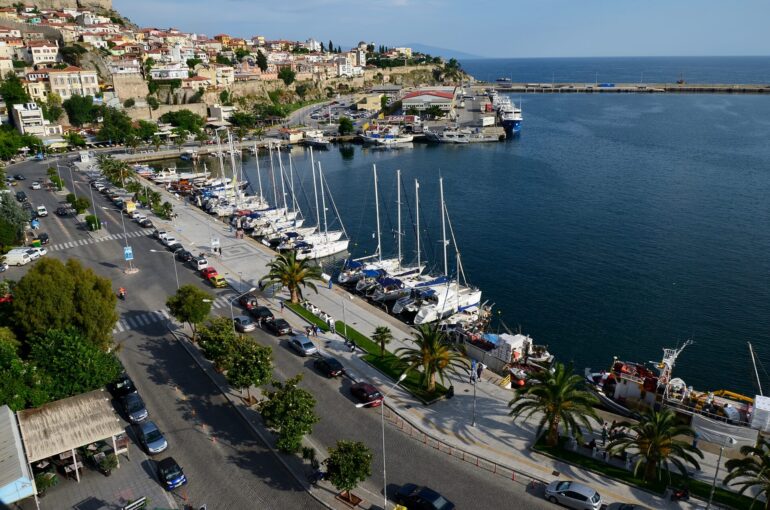 Ολοκληρώθηκε η διαδικασία υπο-παραχώρησης του λιμένα Καβάλας