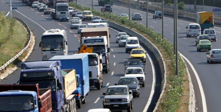 Χωρίς παράταση τα τέλη κυκλοφορίας – Νέο σύστημα προστίμων από το 2026
