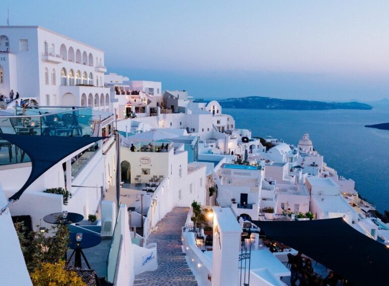 Νέο σχέδιο 37 εκατ. ευρώ για υποδομές και βιώσιμο τουρισμό σε 28 νησιά