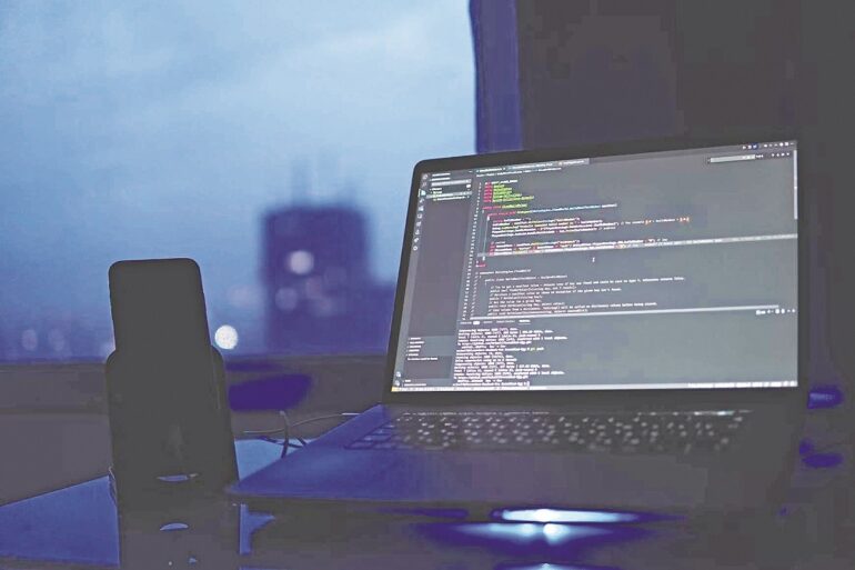 Πώς να προστατευθείτε από κυβερνοεπιθέσεις – Τα 5 μέτρα που κάνουν τη διαφορά