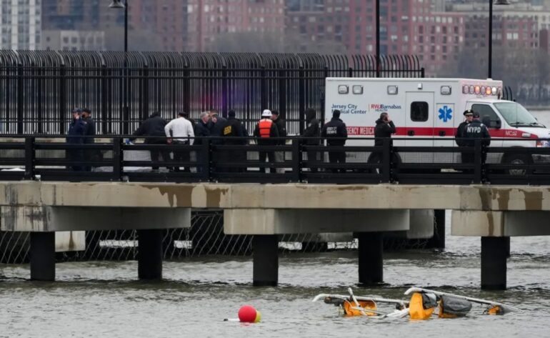 Ο CEO της Siemens Ισπανίας, η οικογένειά του και ο πιλότος οι νεκροί του μοιραίου ελικοπτέρου που συνετρίβη στη Νέα Υόρκη