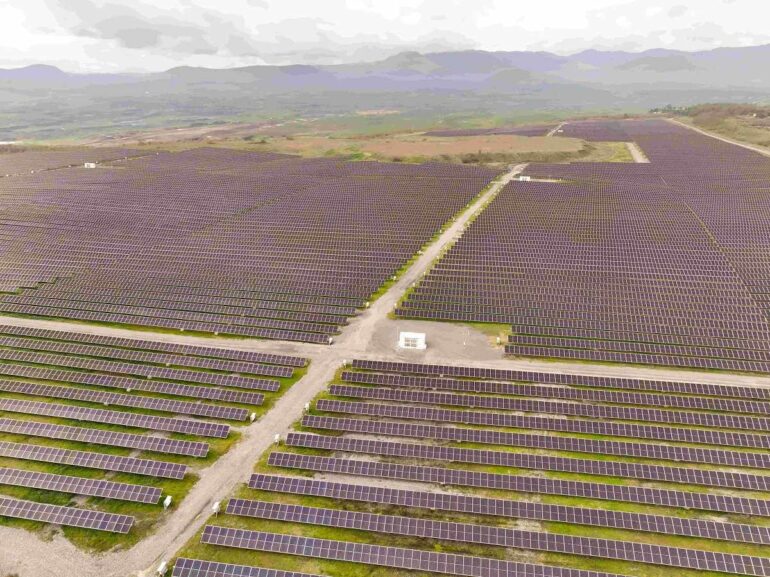 Όμιλος ΔΕΗ: Σε πλήρη εξέλιξη η δεύτερη φάση του φωτοβολταϊκού σταθμού 490 MW στη Μεγαλόπολη