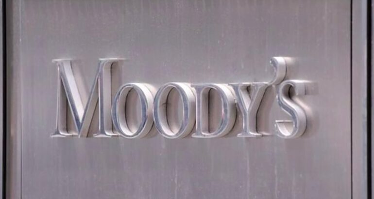 Η Moody’s «εξοστράκισε» από την ελίτ τις ΗΠΑ! Υποβάθμιση της πιστοληπτικής αξιολόγησης λόγω αυξανόμενου χρέους