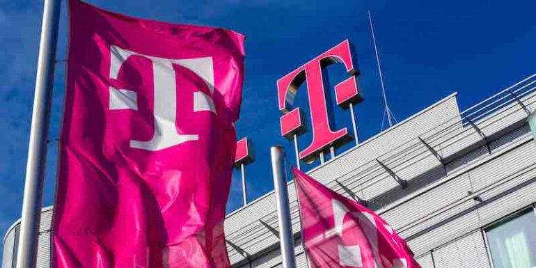 Αναθεώρηση προβλέψεων για τα κέρδη της Deutsche Telekom – Καλύτερες των αναμενόμενων οι επιδόσεις στο α΄ τρίμηνο