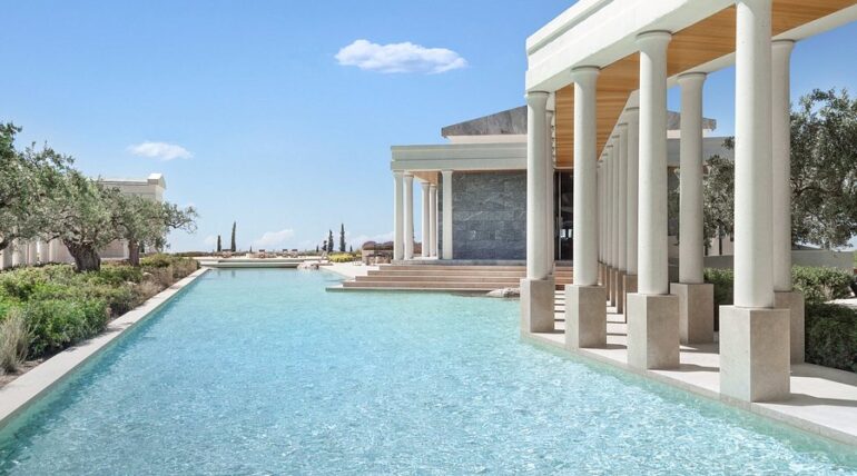 Επέκταση και επένδυση άνω των €60 εκατ. στο Amanzoe από τη Grivalia Hospitality