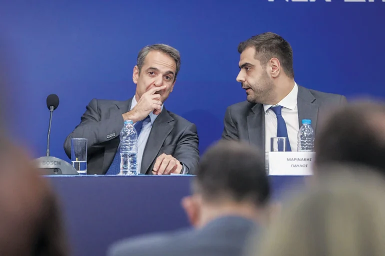 Καθεστωτική παρέμβαση για φίμωση της «δημοκρατίας»