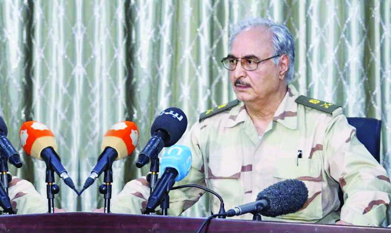 «Πόρτα» του Χαφτάρ στον Πλεύρη και στην ευρωπαϊκή αποστολή