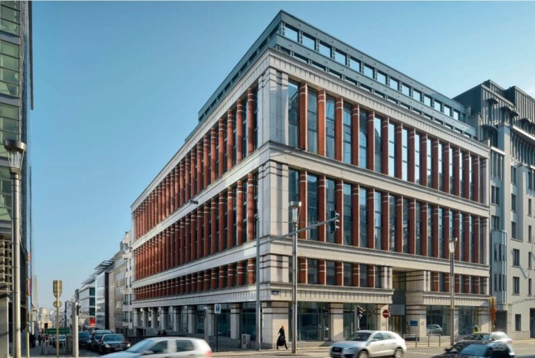 Διεθνής επέκταση για τη THEON σε Βέλγιο και Γερμανία