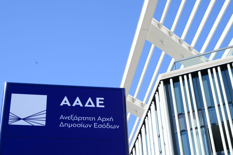 Απαλλαγή από τον ΦΠΑ για επιχειρήσεις με τζίρο έως 10.000 ευρώ