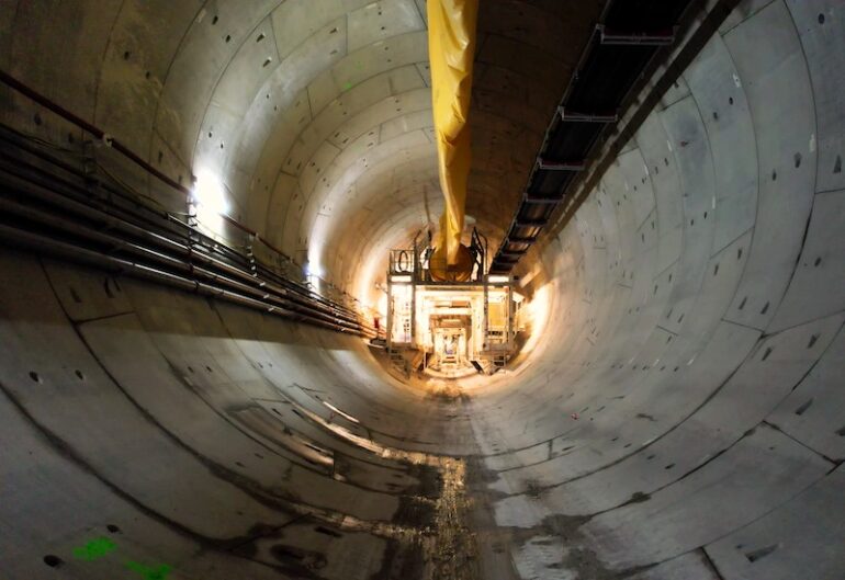 Σε τροχιά υλοποίησης το μεγάλο σιδηροδρομικό έργο της AKTOR στη Ρουμανία