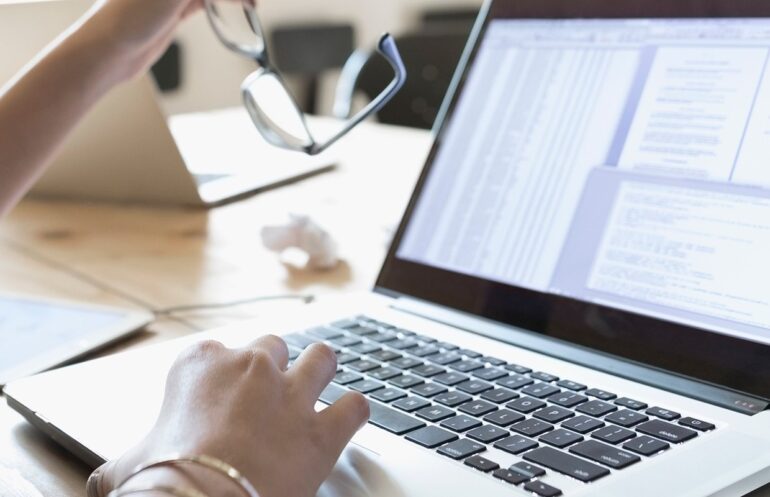 «Χρυσός» οδηγός: Μεγάλες ευκαιρίες για επιδοτήσεις-μαμούθ