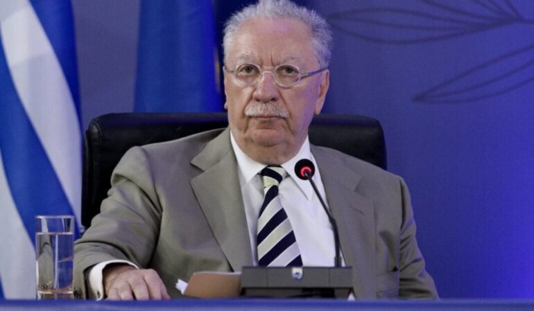 Μιχάλης Σάλλας: Το χάσμα πολιτών και πολιτικής στην Ελλάδα