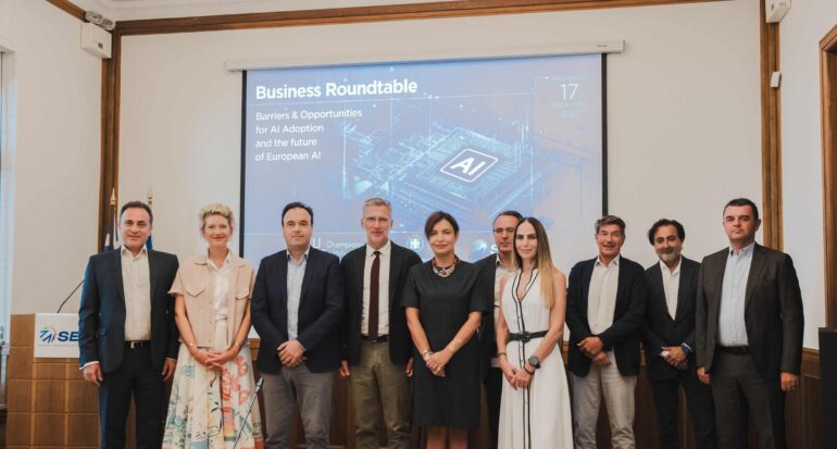 Η Ελλάδα ενισχύει τον ρόλο της στην ευρωπαϊκή στρατηγική για την Τεχνητή Νοημοσύνη