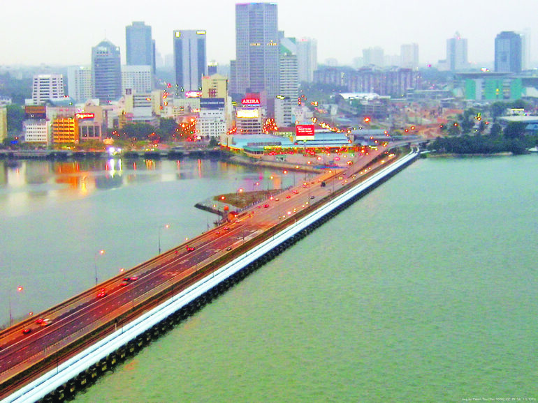 ΑΝΑΛΥΣΗ – Εμπορική υπερδύναμη και παράδειγμα διεθνούς εξωστρέφειας η Σιγκαπούρη