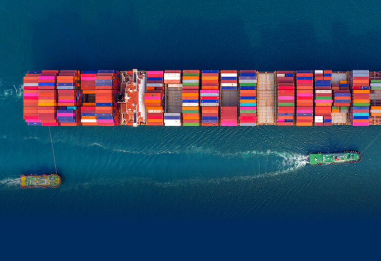 Η Coral Marine πρωτοπορεί με την πρώτη παράδοση ναυτιλιακών βιοκαυσίμων με πλωτό μέσο στον Πειραιά