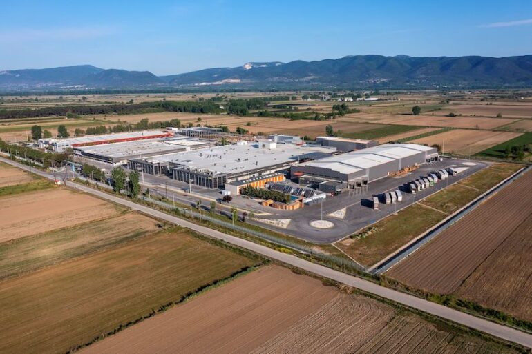 TÜV AUSTRIA στην Ελλάδα: Πιστοποιεί την Sunlight Group για πρώτη φορά σε ομιλικό επίπεδο