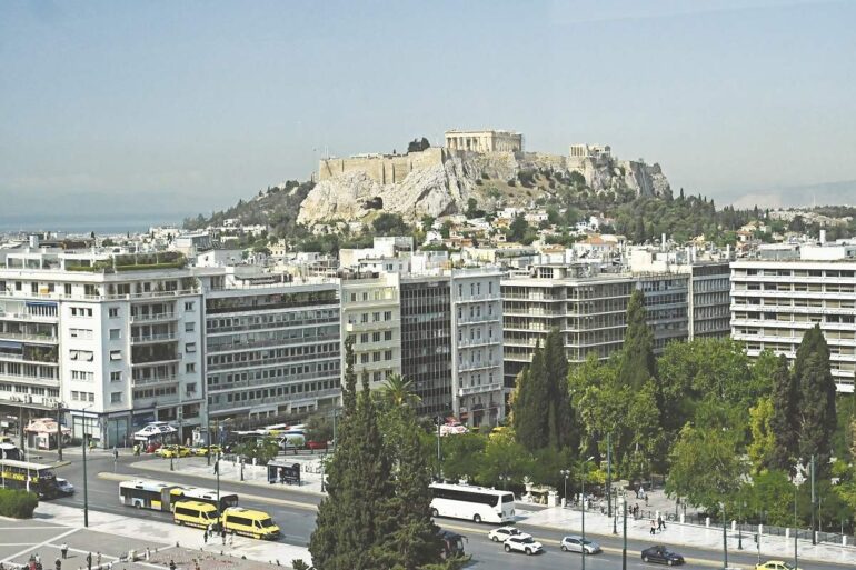 Καμπανάκι της Κομισιόν για κίνδυνο «φούσκας» στην κτηματαγορά