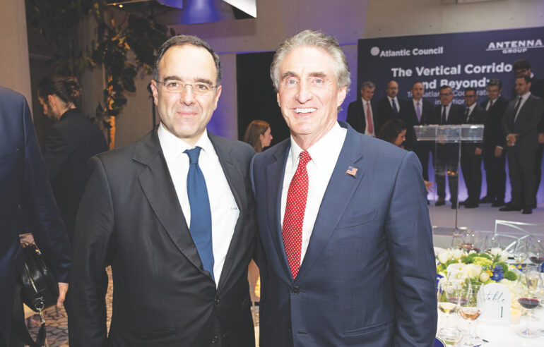 Ο Θοδωρής Κυριακού έφερε πιο κοντά Ευρώπη και ΗΠΑ