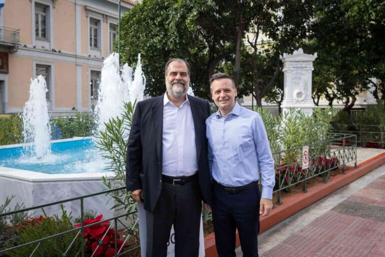 Νέα όψη για την πλατεία Παύλου Μελά – Δωρεά του Νικόλαου Πατέρα στον Δήμο Αθηναίων