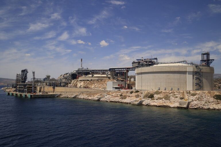 Η Ουάσινγκτον ενισχύει το ενεργειακό «χαρτί» της Αθήνας