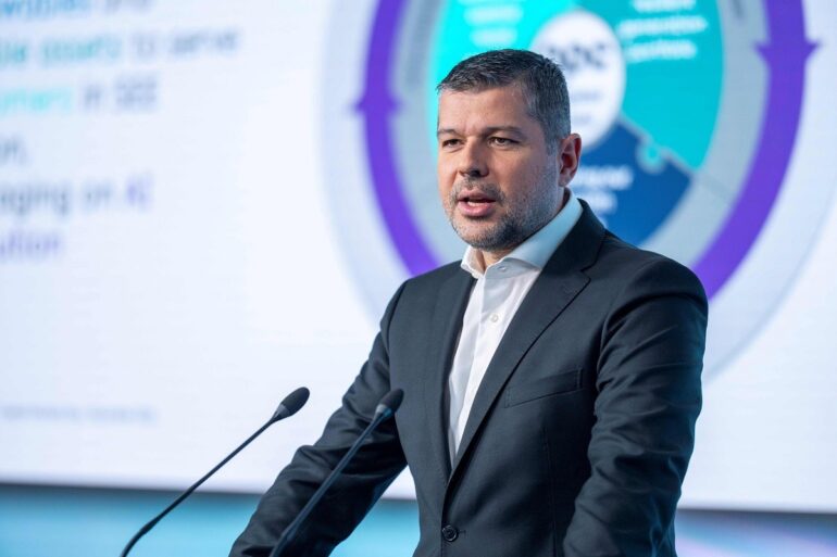 Επενδύσεις-ματ 10,1 δισ. € από τη ΔΕΗ την τριετία 2026-’28