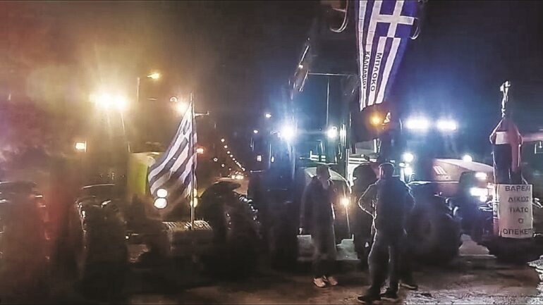 Οι φάλαγγες των τρακτέρ «στριμώχνουν» το Μαξίμου