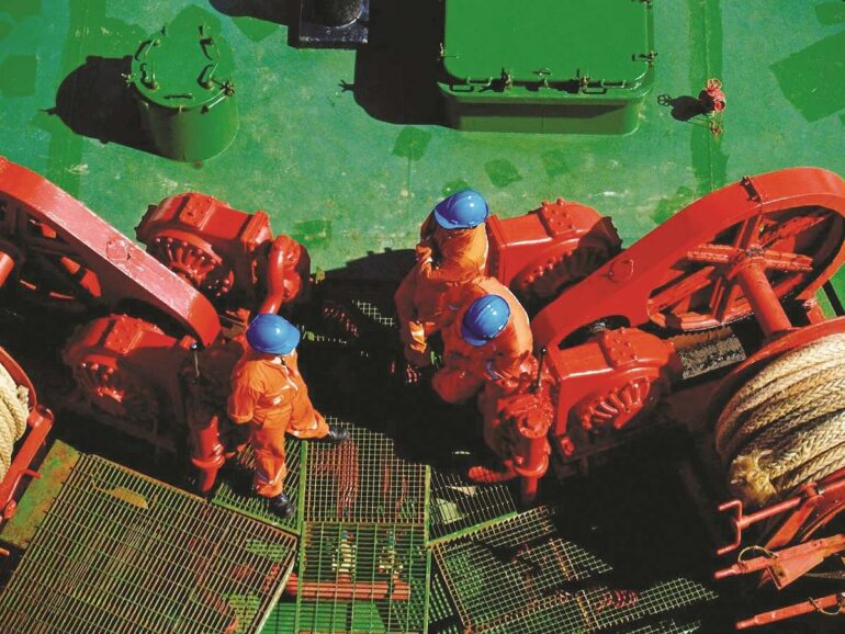 Κλιμάκωση απειλών στα εμπορικά πλοία της Μαύρης Θάλασσας