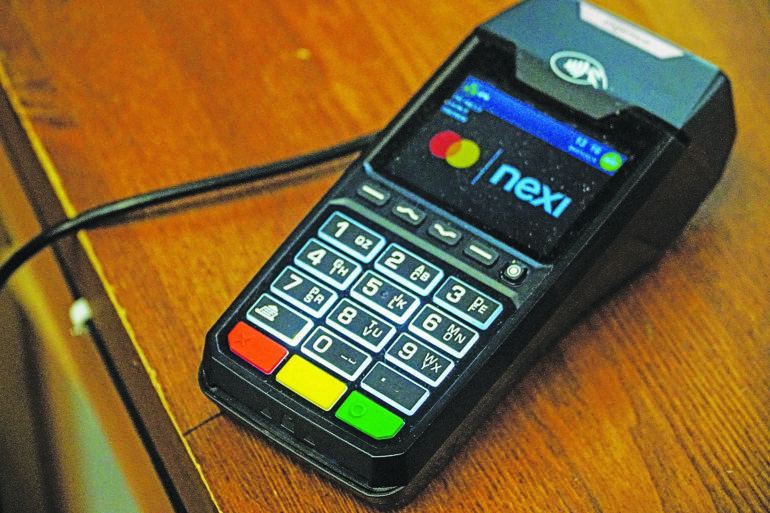 «Φουσκώνει» συνεχώς ο λογαριασμός για τον βεβαιωμένο ΦΠΑ