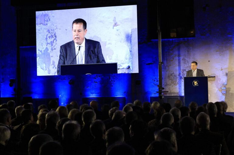 Ιωάννης Φιλιππάκης για τα 15 χρόνια Δημοκρατία: «Η Δημοκρατία δεν είναι άλλη μια εφημερίδα»