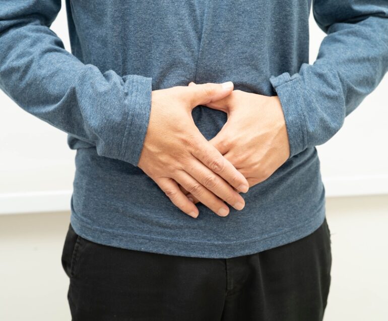 Ομφαλοκήλη: Αίτια, συμπτώματα, παράγοντες κινδύνου και θεραπεία